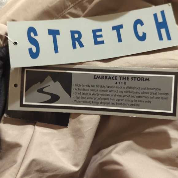 Storm Creek Go Hawks #12 1/4 Zip Wind Shirt w Zip Off Sleeves Tan Black NWT - Picture 8 of 14